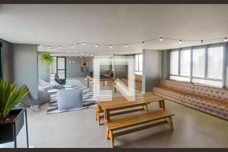 Apartamento para alugar com 21m², 1 quarto e sem vaga Apartamento para alugar com 21m², 1 quarto e sem vagaÁrea comum - Sala de Jogos