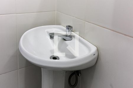 Studio para alugar com 28m², 1 quarto e sem vaga Studio para alugar com 28m², 1 quarto e sem vagaBanheiro