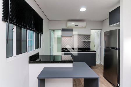 Studio para alugar com 28m², 1 quarto e sem vaga Studio para alugar com 28m², 1 quarto e sem vagaCozinha