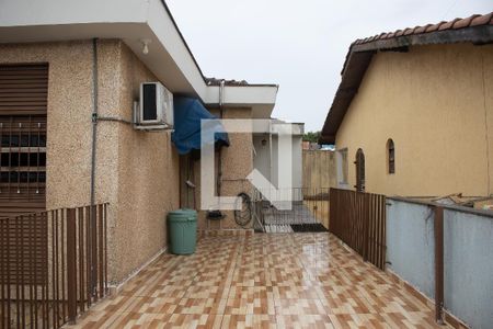 Casa à venda com 168m², 3 quartos e 3 vagas Casa à venda com 168m², 3 quartos e 3 vagasVaranda da Suíte
