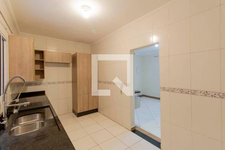 Casa de condomínio para alugar com 120m², 3 quartos e 2 vagasCozinha
