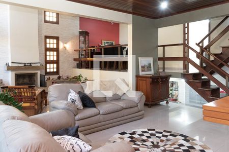 Sala 1 de casa para alugar com 5 quartos, 448m² em Vila Harmonia, Guarulhos