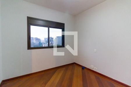 Apartamento para alugar com 180m², 4 quartos e 3 vagasQuarto 2 - Suíte