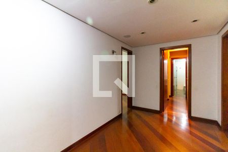 Apartamento para alugar com 180m², 4 quartos e 3 vagasSala de TV