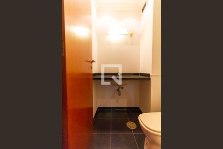 Apartamento para alugar com 180m², 4 quartos e 3 vagasLavabo