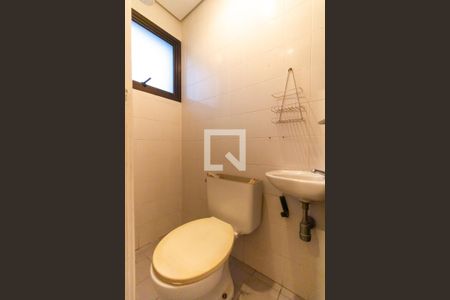 Apartamento para alugar com 180m², 4 quartos e 3 vagasBanheiro de serviço