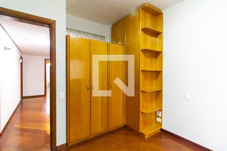 Apartamento para alugar com 180m², 4 quartos e 3 vagasQuarto 4