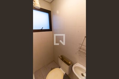 Apartamento para alugar com 180m², 4 quartos e 3 vagasBanheiro de serviço
