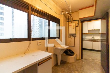 Apartamento para alugar com 180m², 4 quartos e 3 vagasv