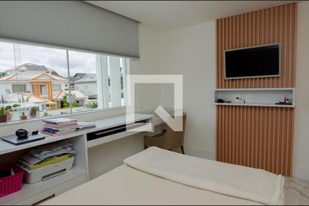 Casa de condomínio à venda com 400m², 5 quartos e 2 vagas Casa de condomínio à venda com 400m², 5 quartos e 2 vagasSuite 1