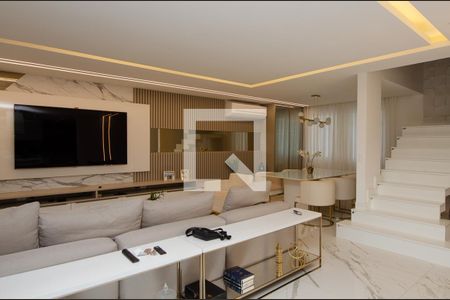 Casa de condomínio à venda com 400m², 5 quartos e 2 vagas Casa de condomínio à venda com 400m², 5 quartos e 2 vagasSala