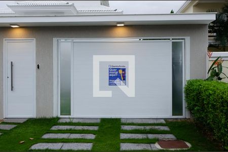 Casa de condomínio à venda com 400m², 5 quartos e 2 vagas Casa de condomínio à venda com 400m², 5 quartos e 2 vagasDetalhe