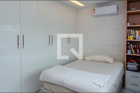 Casa de condomínio à venda com 400m², 5 quartos e 2 vagas Casa de condomínio à venda com 400m², 5 quartos e 2 vagasSuite 1