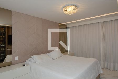 Casa de condomínio à venda com 400m², 5 quartos e 2 vagas Casa de condomínio à venda com 400m², 5 quartos e 2 vagasSuite 3