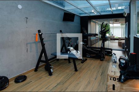 Casa de condomínio à venda com 400m², 5 quartos e 2 vagas Casa de condomínio à venda com 400m², 5 quartos e 2 vagasAcademia