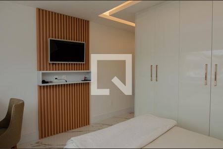 Casa de condomínio à venda com 400m², 5 quartos e 2 vagas Casa de condomínio à venda com 400m², 5 quartos e 2 vagasSuite 1