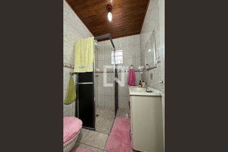 Casa à venda com 110m², 3 quartos e 1 vagaBanheiro