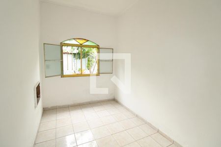 Quarto  de casa para alugar com 1 quarto, 30m² em Santa Cruz da Serra, Duque de Caxias