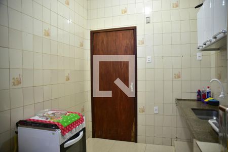 Apartamento à venda com 96m², 2 quartos e sem vagaCozinha