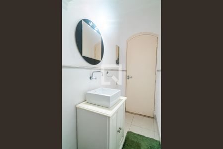 Casa à venda com 350m², 5 quartos e 5 vagasLavabo