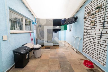 Casa à venda com 350m², 5 quartos e 5 vagasÁrea de Serviço