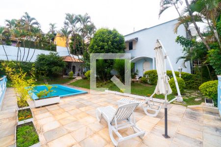 Casa à venda com 350m², 5 quartos e 5 vagasQuintal