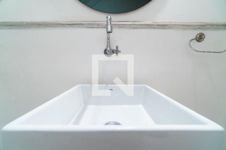 Casa à venda com 350m², 5 quartos e 5 vagasLavabo Detalhe