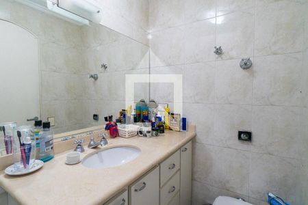 Casa à venda com 350m², 5 quartos e 5 vagasBanheiro da Suíte 3