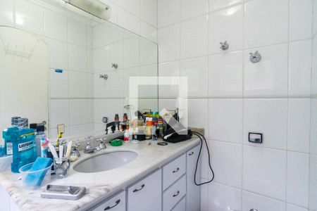 Casa à venda com 350m², 5 quartos e 5 vagasBanheiro da Suíte 2