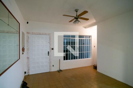 Sala de casa à venda com 4 quartos, 250m² em Vila Cordeiro, São Paulo