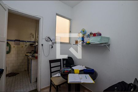 Apartamento à venda com 130m², 3 quartos e sem vagaÁrea comum 