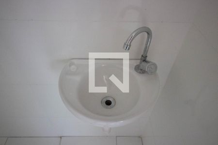 Apartamento para alugar com 38m², 2 quartos e sem vagaBanheiro