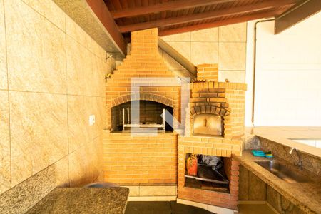 Apartamento para alugar com 72m², 2 quartos e 1 vaga Apartamento para alugar com 72m², 2 quartos e 1 vagaÁrea comum - Churrasqueira
