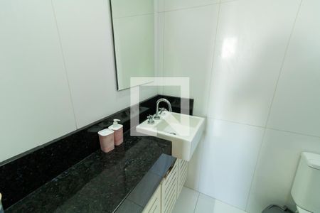 Apartamento para alugar com 72m², 2 quartos e 1 vaga Apartamento para alugar com 72m², 2 quartos e 1 vagaBanheiro