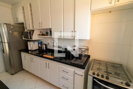 Apartamento para alugar com 72m², 2 quartos e 1 vaga Apartamento para alugar com 72m², 2 quartos e 1 vagaCozinha