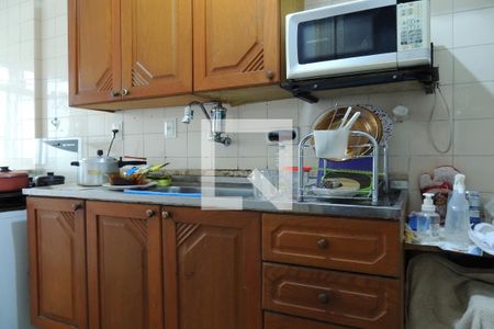 Apartamento à venda com 55m², 2 quartos e 1 vagaCozinha - Armários