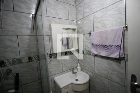 Casa à venda com 192m², 3 quartos e 2 vagasBanheiro de serviço