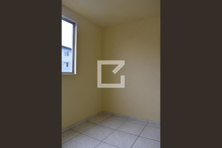 Quarto 1 de apartamento para alugar com 2 quartos, 50m² em Cidade Industrial, Curitiba