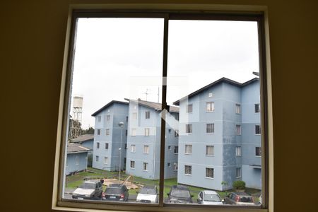 Quarto 2 de apartamento para alugar com 2 quartos, 50m² em Cidade Industrial, Curitiba