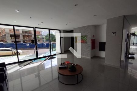 Studio para alugar com 36m², 1 quarto e 1 vaga Studio para alugar com 36m², 1 quarto e 1 vagaHall de Entrada