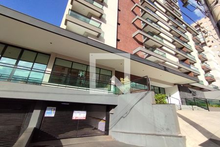 Studio para alugar com 36m², 1 quarto e 1 vaga Studio para alugar com 36m², 1 quarto e 1 vagaEntrada de Veículos