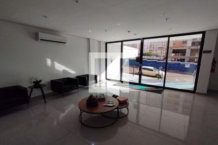 Studio para alugar com 36m², 1 quarto e 1 vaga Studio para alugar com 36m², 1 quarto e 1 vagaHall de Entrada