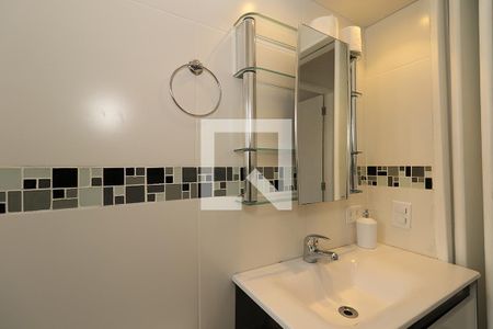 Casa de condomínio para alugar com 68m², 1 quarto e sem vagaBanheiro