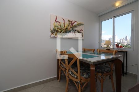 Sala de jantar de casa de condomínio para alugar com 1 quarto, 68m² em Pompeia, São Paulo