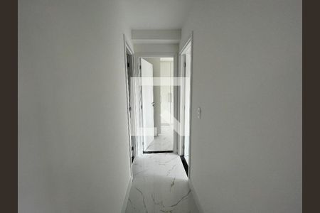 Corredor de apartamento para alugar com 2 quartos, 57m² em Chácara Inglesa, São Paulo