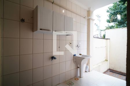 Casa de condomínio para alugar com 101m², 3 quartos e 2 vagasÁrea de Serviço