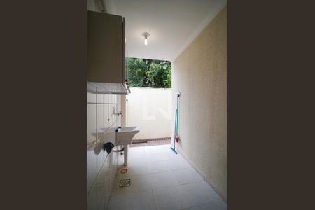Casa de condomínio para alugar com 101m², 3 quartos e 2 vagasÁrea de Serviço