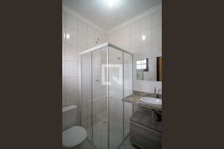 Banheiro da Suíte de casa de condomínio para alugar com 3 quartos, 101m² em Jardim Karolyne, Votorantim