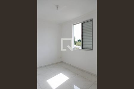 Quarto 2 de apartamento para alugar com 3 quartos, 90m² em Castelo, Belo Horizonte