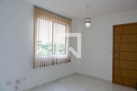 Sala de apartamento para alugar com 3 quartos, 90m² em Castelo, Belo Horizonte